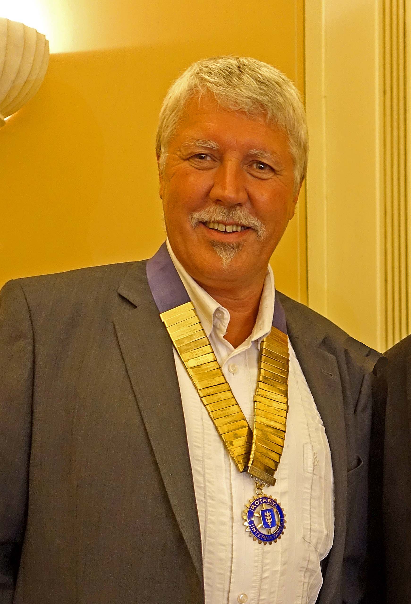 Præsident Helmuth Jørgensen med kæde