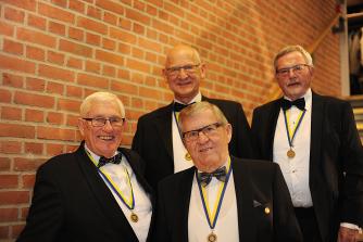 De 4 modtagere af PHF ordener på jubilæumsaftenen, Benny Jensen, Visti Ørnekoll Nielsen, Aksel Evin Olesen og Bent Frits Nielsen